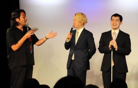 東大生とイベントを行った見取り図と濱田祐太郎（右）