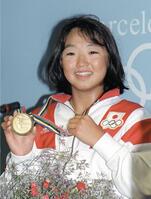 １９９２年バルセロナ五輪の水泳女子２００・平泳ぎで優勝した岩崎恭子さん