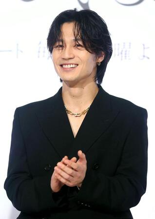 笑顔を見せる松田元太（撮影・石井剣太郎）