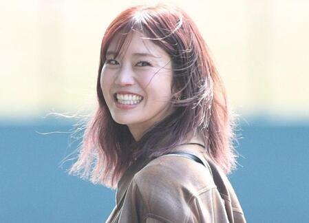 稲村亜美
