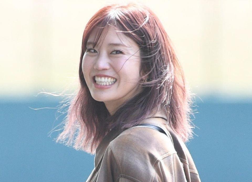 稲村亜美