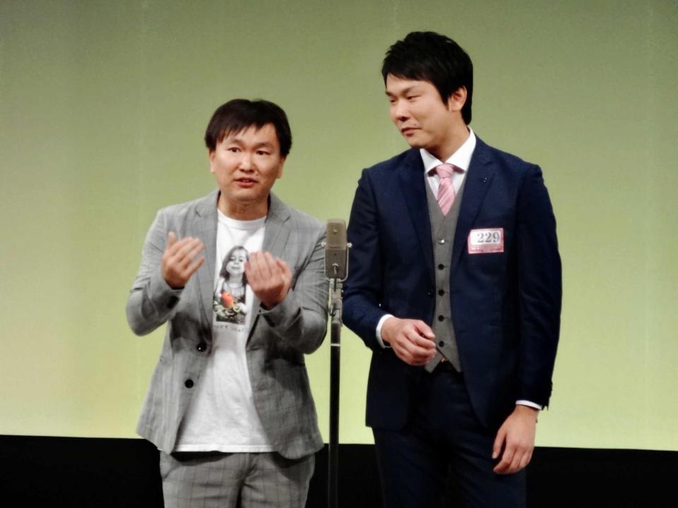 Ｍ-１準々決勝に登場したかまいたち＝２０１６年１１月