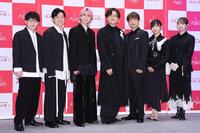 （左から）豊永利行、下野紘、佐久間大介、緑川光、中井和哉、佐倉綾音、井上麻里奈