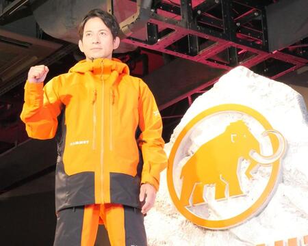 イベントに出席した岡田准一
