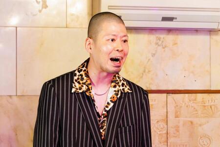 カンテレのドラマ「絶望できない男」に出演する金属バット・小林圭輔