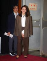 登壇する吉田羊（撮影・石井剣太郎）