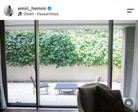 以前の自宅マンションでは恐怖体験も今はベランダ付物件で快適暮らしの辺見えみり。公式インスタグラム＠ｅｍｉｒｉ＿ｈｅｍｍｉより