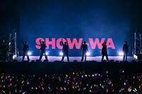 初の武道館公演を行ったＳＨＯＷ-ＷＡの（左から）寺田真二郎、山本佳志、向山毅、塩田将己、青山隼、井筒雄太