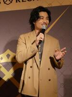 トークする中尾明慶＝都内