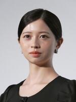 舞台あいさつを行った桜田ひより