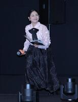 登壇する関根麻里＝東京・ＴＯＨＯシネマズ六本木ヒルズ（撮影・棚橋慶太）