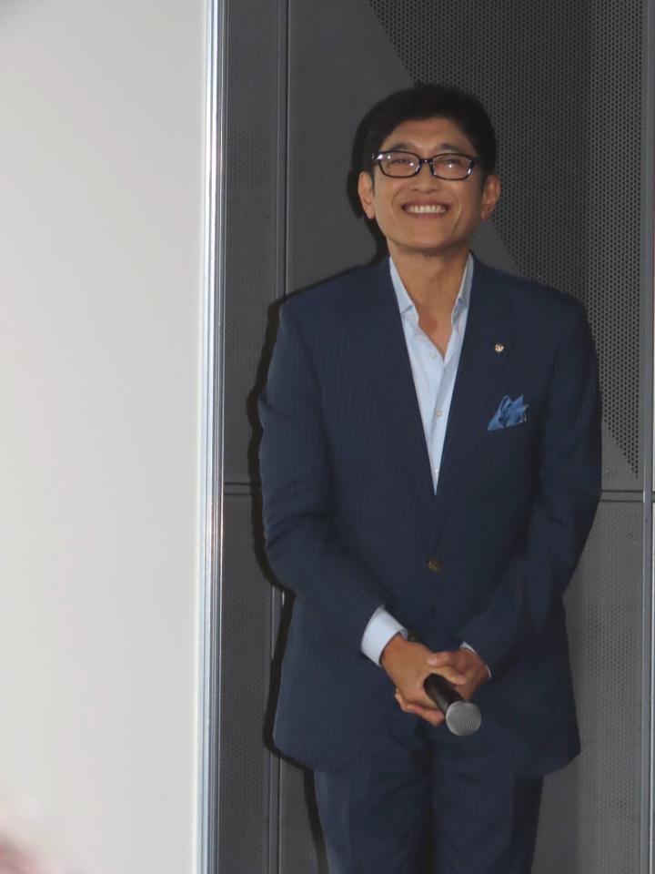 イベントに出席した薬丸裕英