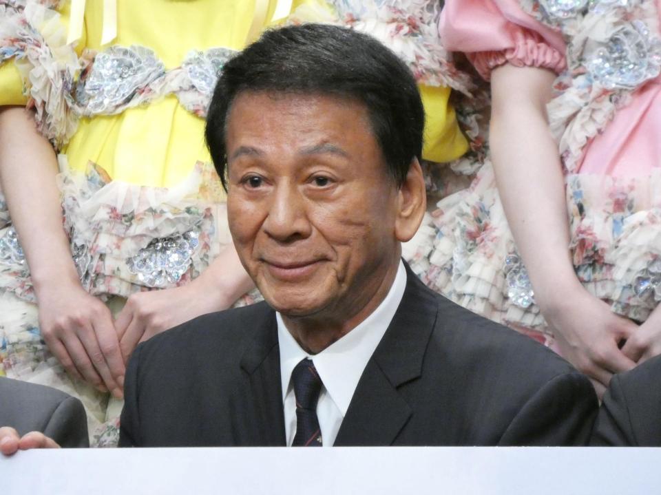 会見を行った杉良太郎