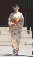 着物姿で登場した芳根京子（撮影・棚橋慶太）