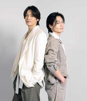 共演する高木雄也（左）と松田元太（撮影・西岡正）