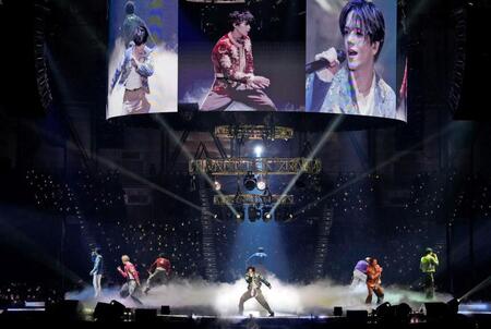 ３度目の全国アリーナツアーでパフォーマンスするＦＡＮＴＡＳＴＩＣＳ