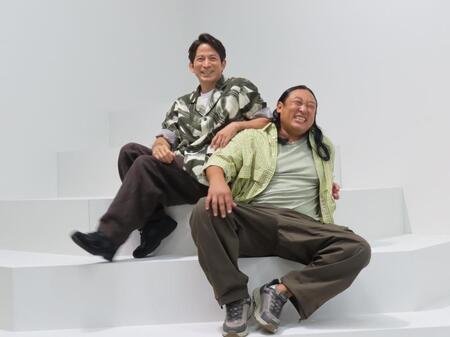 ＧＰ帯でレギュラー化する「今さらシロー」出演の岡田准一（左）と秋山竜次
