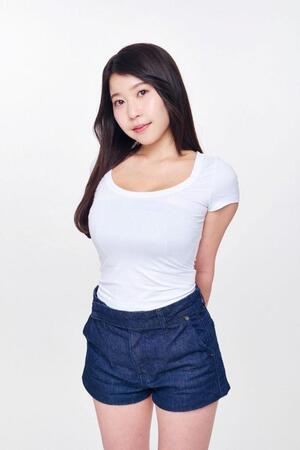 初の主演映画「ＴＨＥ　ＣＯＶＥＲ　ＧＩＲＬ」出演が決まった林未珠