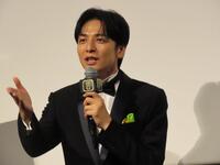 「ＫＩＮＯＴＡＫＥ＋」完成披露試写食会に出席した生田斗真