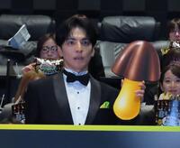 「ＫＩＮＯＴＡＫＥ＋」完成披露試写食会に出席した生田斗真