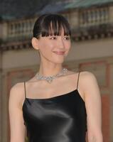 カルティエのジュエリーイベントに登場した女優の綾瀬はるか（撮影・金居みつよし）