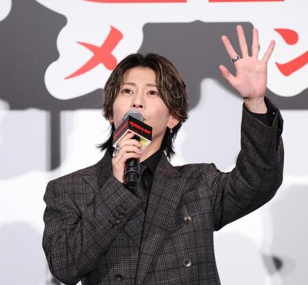 舞台あいさつに登場した末澤誠也＝東京・ＴＯＨＯシネマズ六本木ヒルズ（撮影・佐々木彰尚）