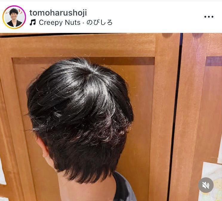 上から見ると。。。庄司智春のインスタグラム＠ｔｏｍｏｈａｒｕｓｈｏｊｉより 