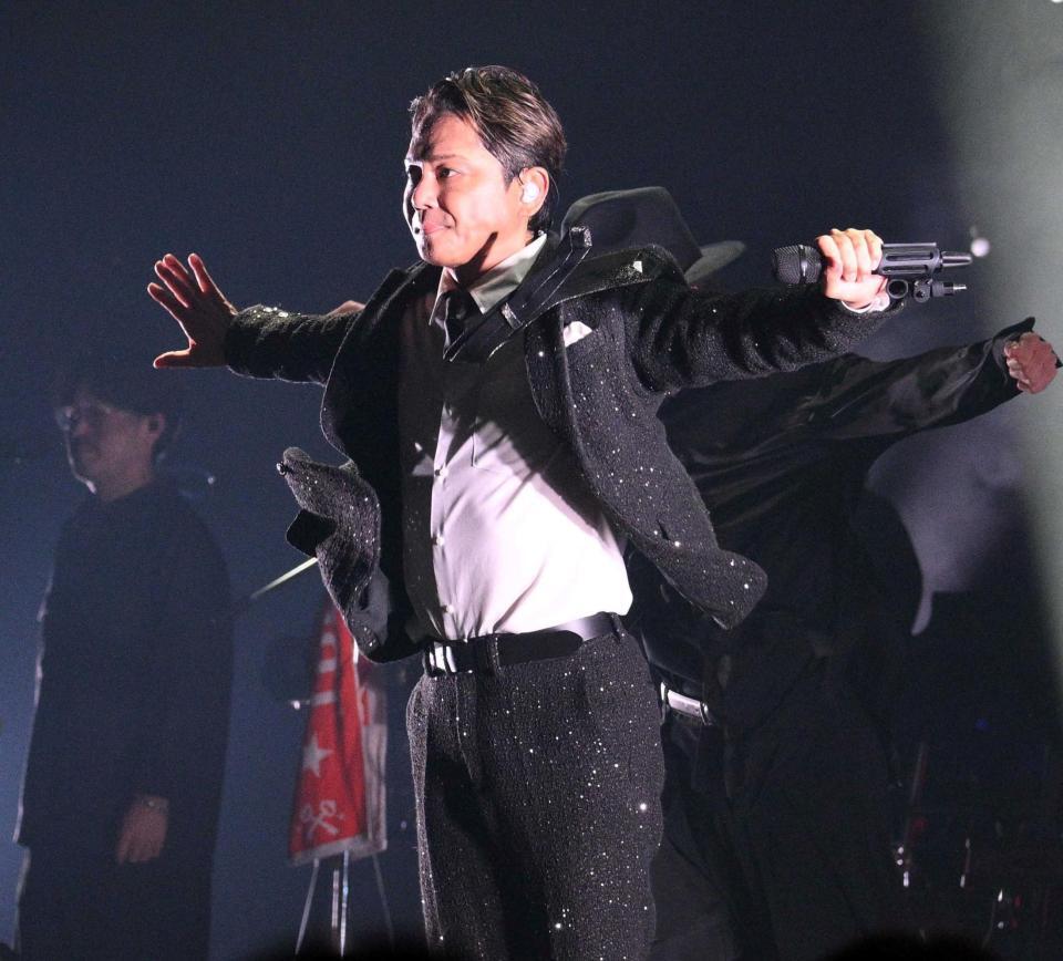 切れのいいダンスを見せる今井翼＝ＫＴ・Ｚｅｐｐ　Ｙｏｋｏｈａｍａ（撮影・持木克友）