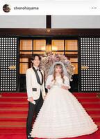 きゃりーとの結婚パーティーを１１月２７日に開催。葉山奨之のインスタグラム＠ｓｈｏｎｏｈａｙａｍａ（２３年１１月２８日付）より