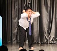 強烈すぎる「うさぎさん」になりきるジェラードン・アタック西本
