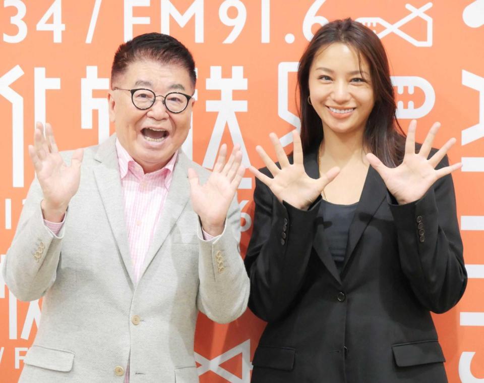 ラジオで共演した生島ヒロシ（左）と高橋メアリージュン