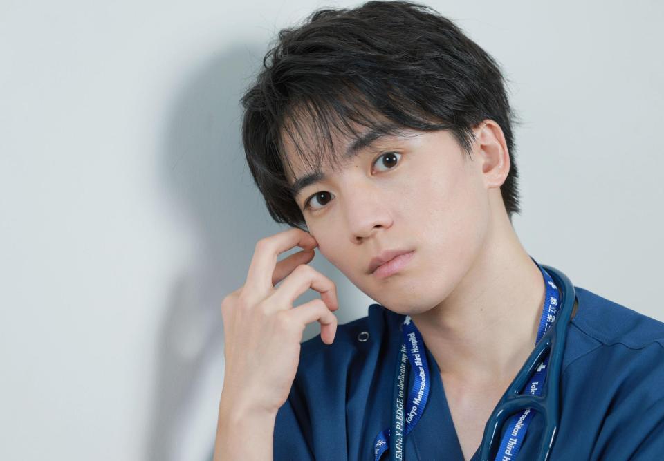 「救命病棟２４時」で専攻医役を演じる木戸大聖（撮影・金田祐二）