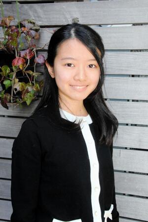 柿原りんか＝２０１８年