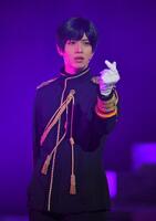 日本役を熱演する植田圭輔（撮影・出月俊成）
