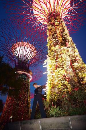 八木勇征の写真集「Ｂｅ　ｍｙ」内のカット©ＬＤＨ　ＪＡＰＡＮ／ＧＥＮＴＯＳＨＡ　２０２６