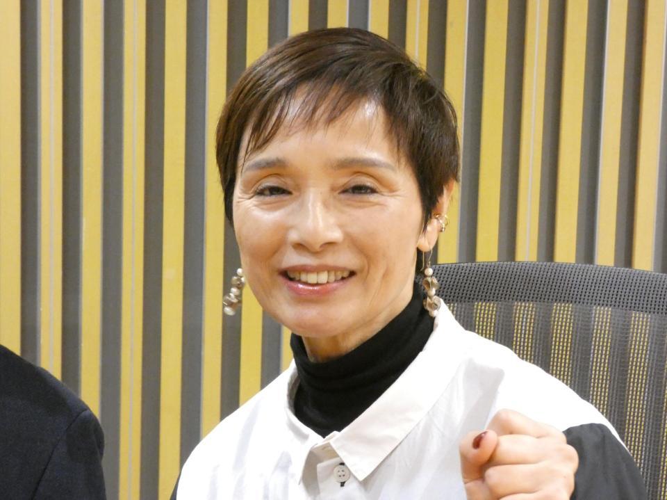 取材に応じた高田みづえさん＝東京・ニッポン放送本社