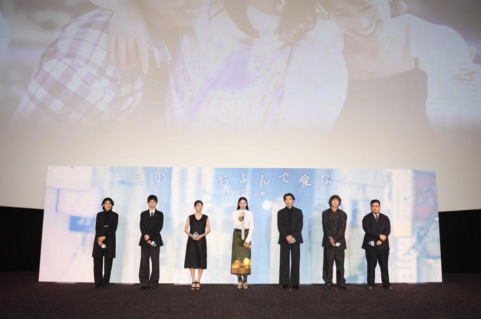 （左から）広瀬奈々子監督、のせりん、石橋静河、長澤まさみ、柄本佑、落合モトキ、松井ケムリ