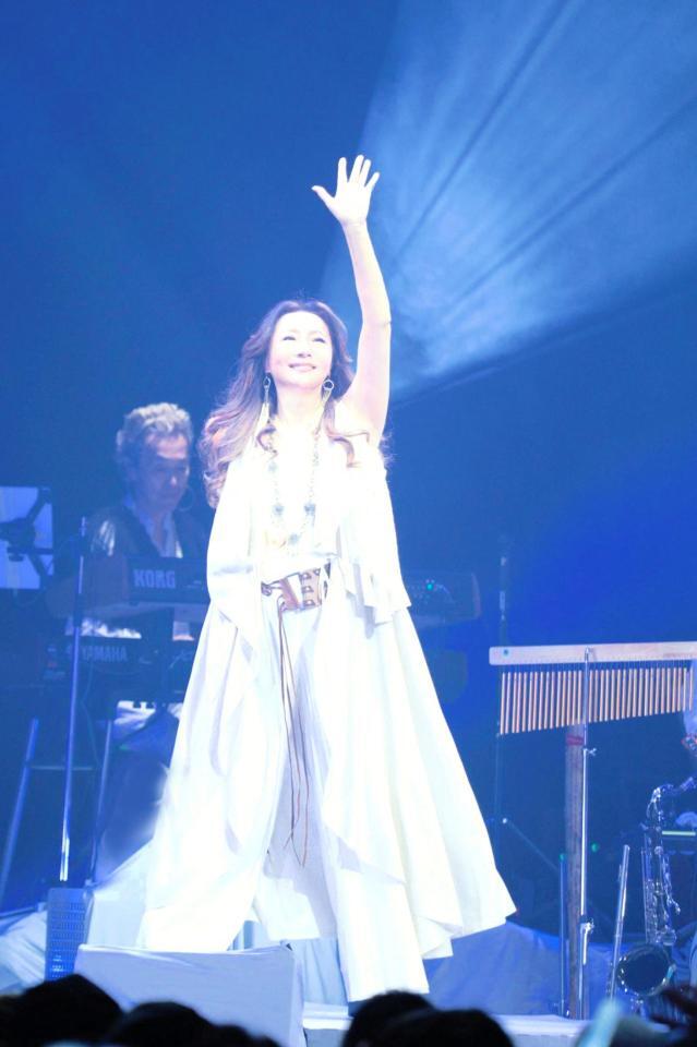 ライブツアーの東京公演を行った杏里