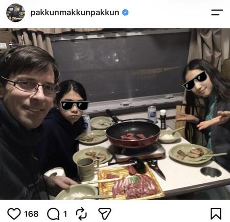 パックンのインスタグラム＠pakkunmakkunpakkunから＝２１年５月、こどもの日にこどもとキャンピングカーで食事