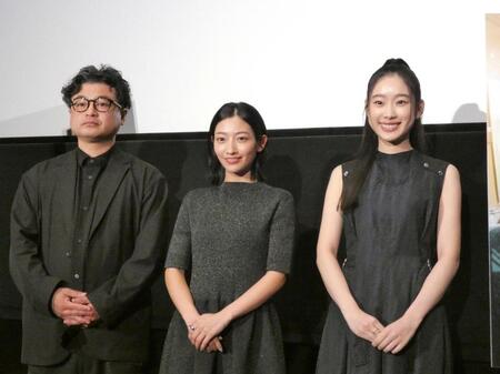 イベントに出席した（左から）まつむらしんご監督、川島鈴遥、倉沢杏菜