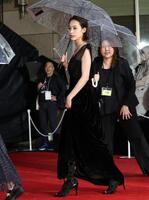 「第３９回東京国際映画祭」レッドカーペットに登場した南沙良＝東京ミッドタウン日比谷（撮影・伊藤笙子）
