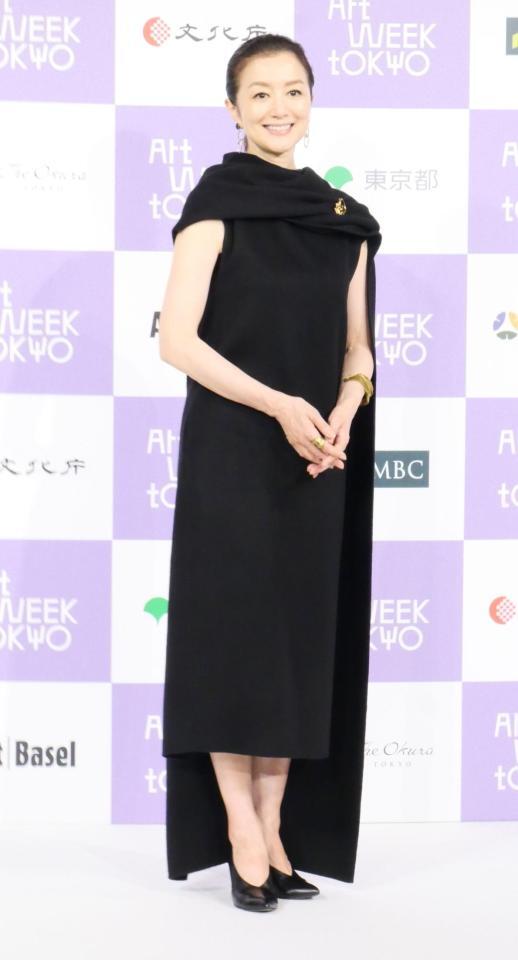 イベントに出席した鈴木京香