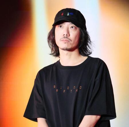 イベントに出席したＹＯＳＨＩＲＯＴＴＥＮ氏