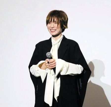 映画「男ともだち」大阪先行上映で舞台あいさつに登壇した松岡茉優
