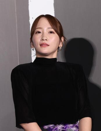 川栄李奈