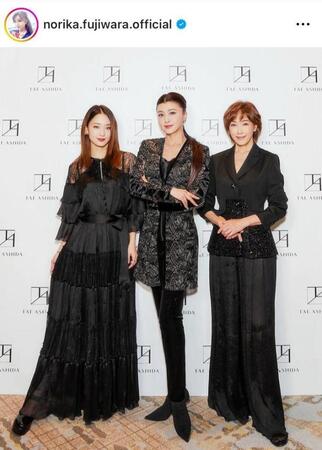 キャッツアイの３人で。藤原紀香のインスタグラム＠ｎｏｒｉｋａ．ｆｕｊｉｗａｒａ．ｏｆｆｉｃｉａｌ（１０月２８日付）より