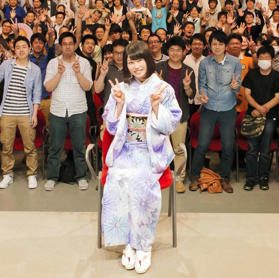 関西テレビのイベントに登場した横山由依＝大阪市内