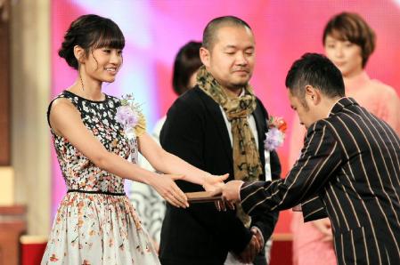 前田敦子ＡＫＢ４８メモリアル　３