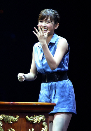 前田敦子ＡＫＢ４８メモリアル　３