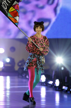 篠田麻里子ＡＫＢメモリアル　2012年9-12月